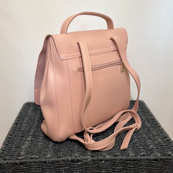 Pink Uniqlo Backpack - Picture 2 of 3